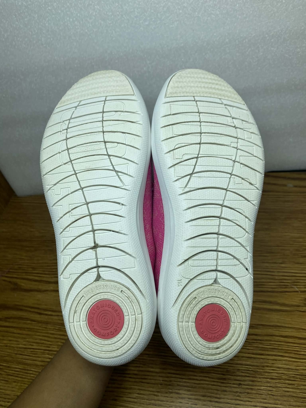 FitFlop Women's Anatomicush Comfort Sneakers Shoes Style L39-561 Size 8 Pink - Picture 8 of 8